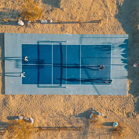 Sapphire Haven + Casita! Pool + Spa + Movie Theatre + 10 Min To Monument! Joshua Tree Bagian luar foto